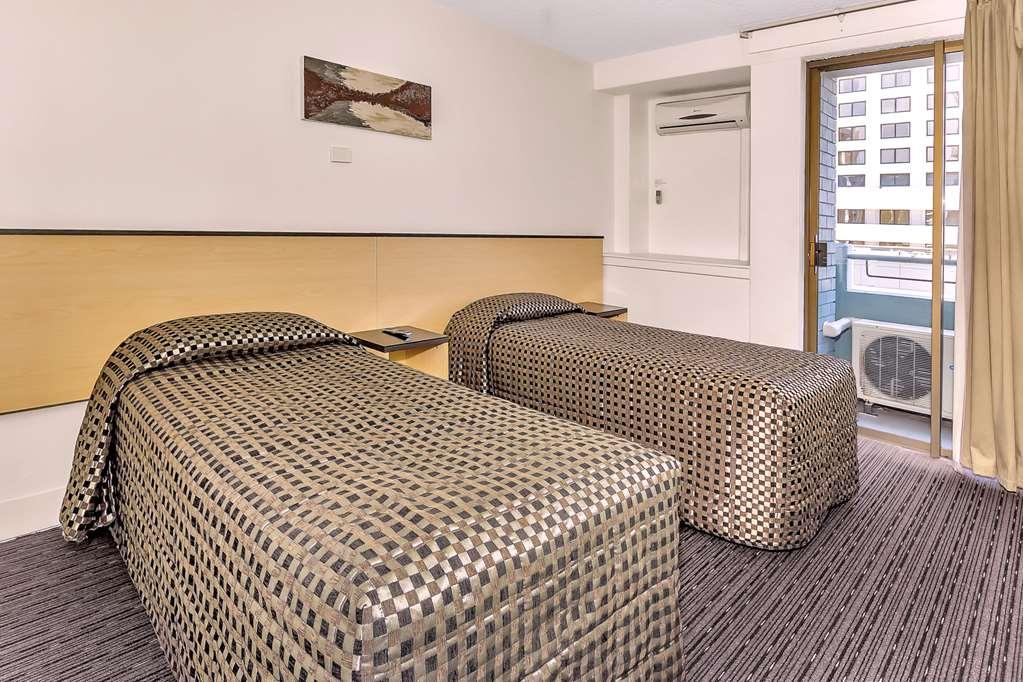 Comfort Inn & Suites Goodearth Perth Room photo